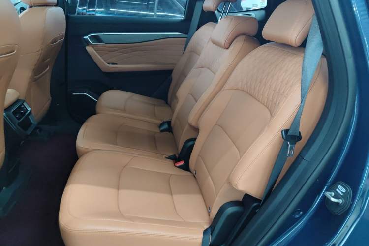 Used Geely Auto Haoyue L 2024 2.0T DCT Flagship Version Left Rear Seat