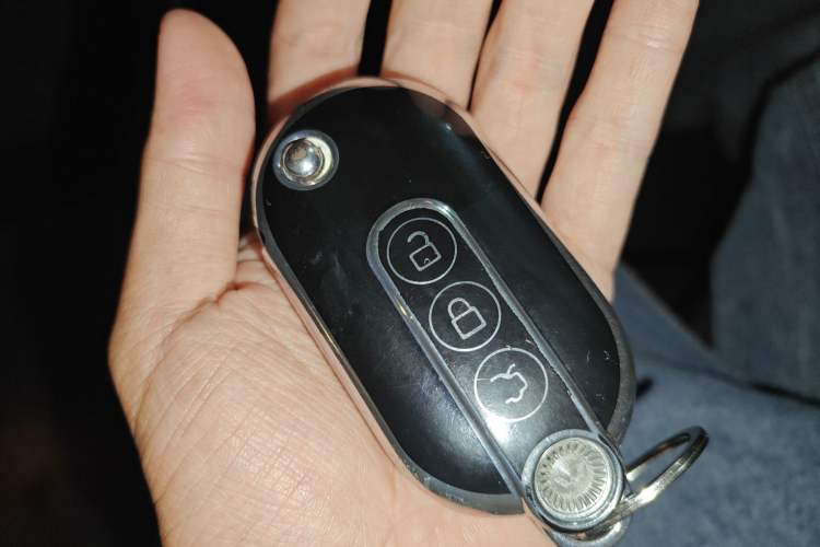 Used Toyota Highlander 2017 2.0T Four-Wheel Drive Luxury Edition 7 Seats