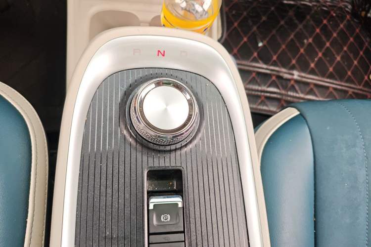 Used ORA Good Cat 2021 400km Standard Range Athena Edition Lithium Iron Phosphate Gear Lever