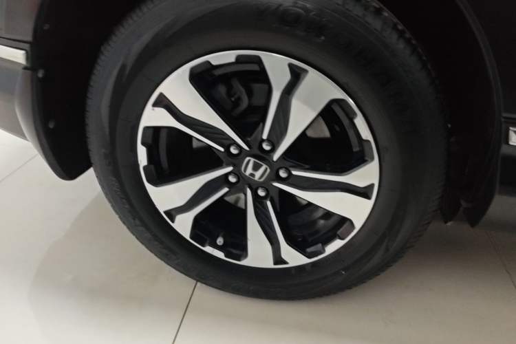 Used Honda CR-V 2021 240TURBO CVT 2WD Comfort Version Right Rear Wheel Hub