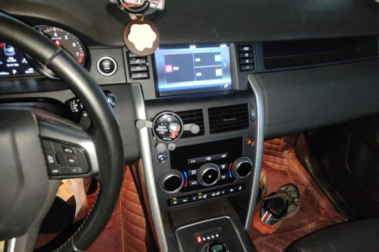 Used Land Rover Discovery Sport 2017 2.0T SE