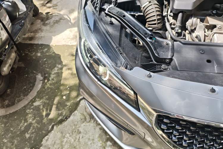 Used MG 6 2017 20T Automatic Trophy Prestige Internet Edition China V Standard
