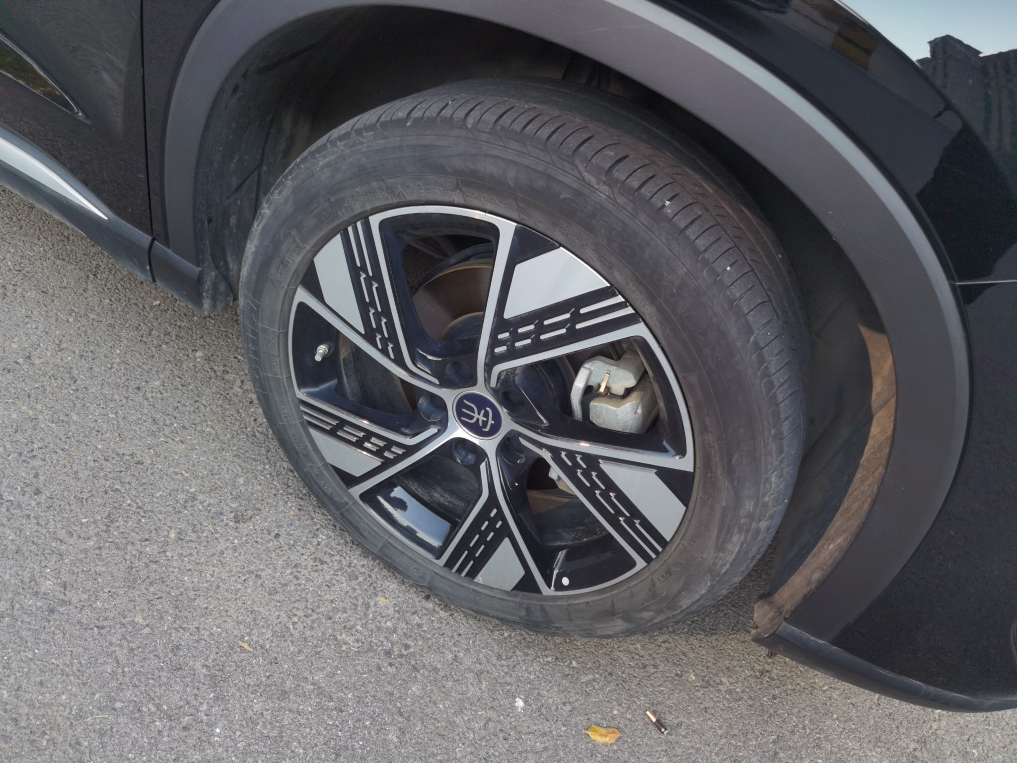BYD Song Pro New Energy 2024 HONOR Edition DM-i 110KM Excellence Model — снимка 8