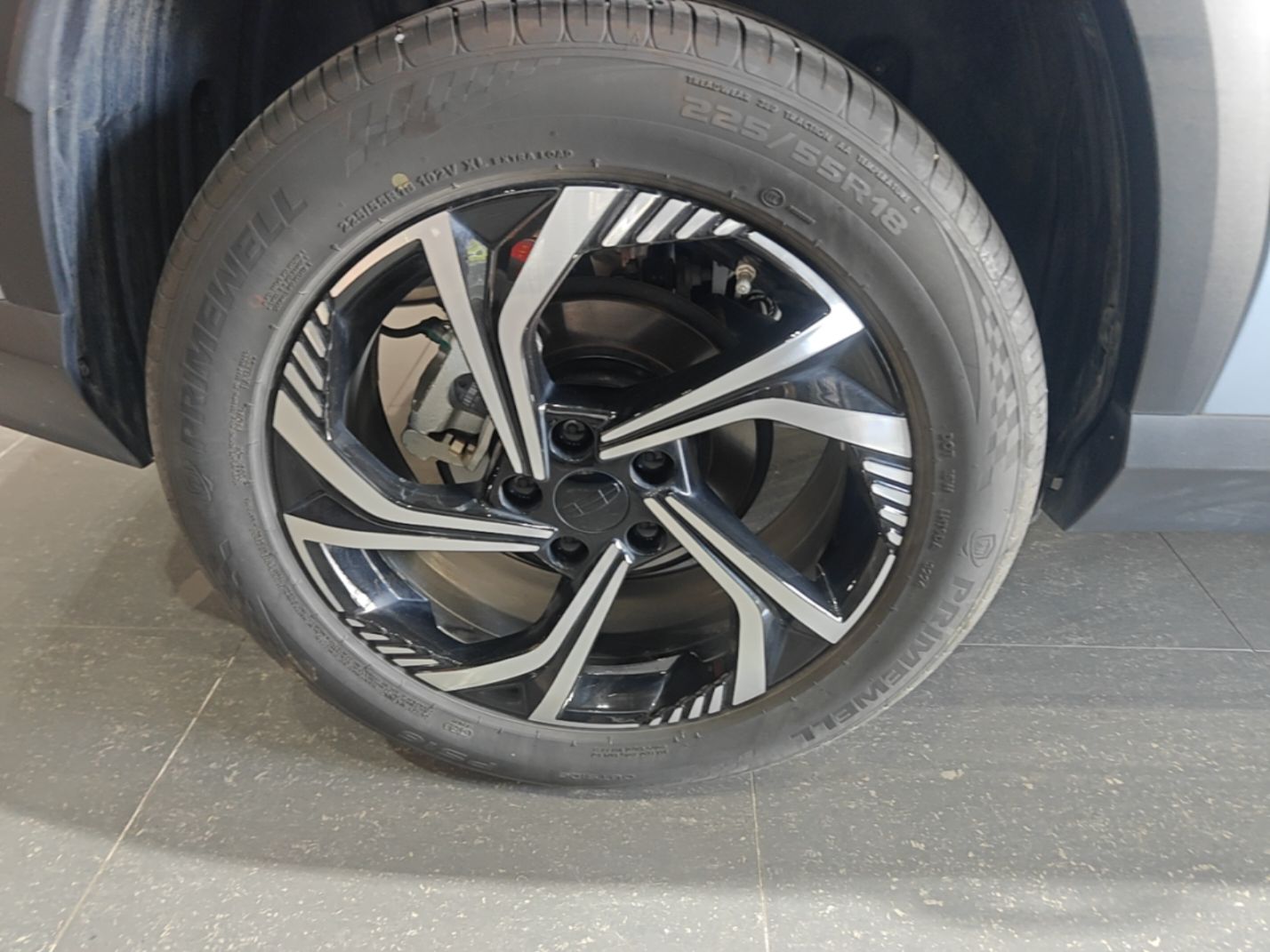 Geely Auto Emgrand X7 Sport 2024 1.5TD Dragon Edition — снимка 11