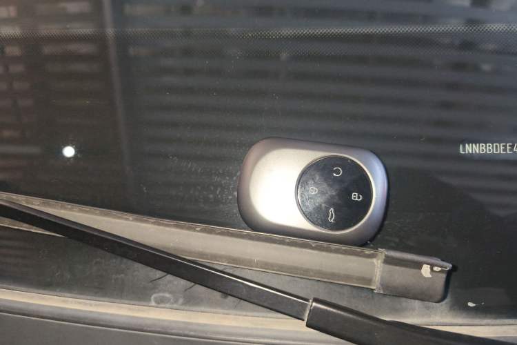 Used Chery Fengyun T8 2025 1.5T 130km Deluxe Version 5 Seats