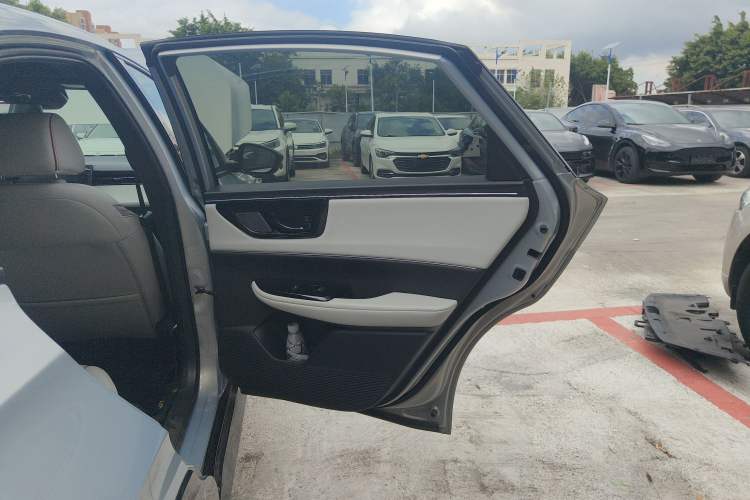 Used Honda e:NS2 2024 Light-Chasing Version