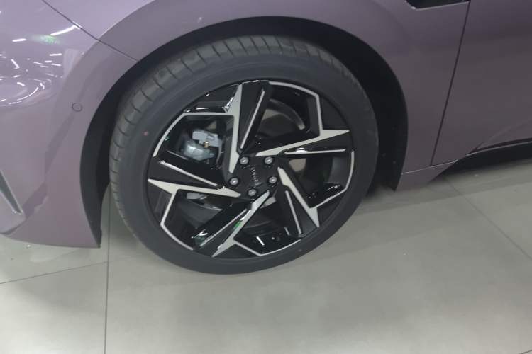 Used Lynk & Co 07 2026 Model 126 Long-Range Ultra H7
