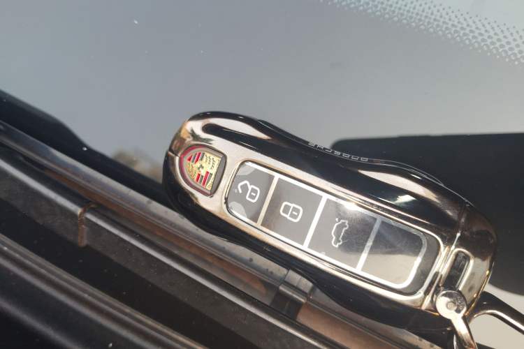 Used Porsche Panamera 2021 Panamera Executive Long Wheelbase 2.9T Vehicle Key