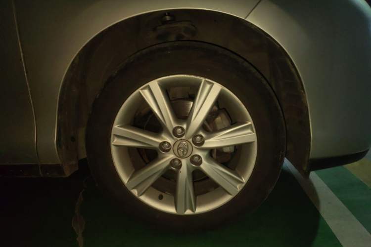 Used Toyota Previa 2006 2.4L 7-Seater Luxury Edition