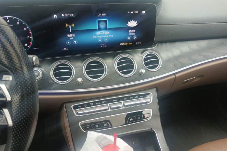 Used Mercedes-Benz E-Class 2022 E 300 Stylish Sports Edition
