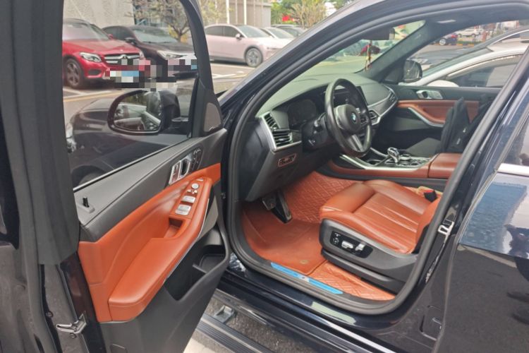 Used BMW X7 2019 xDrive40i Luxury M Sport Package