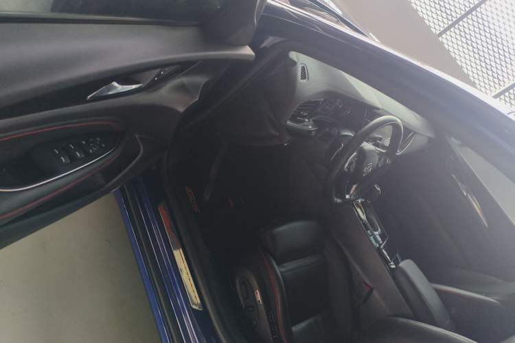 Used Buick Regal 2019 GS 28T Prestige Model China VI Standard Driver Seat