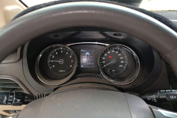 Used Wuling Hongguang 2016 1.5L S1 Deluxe Model China V-standard Instrument Cluster