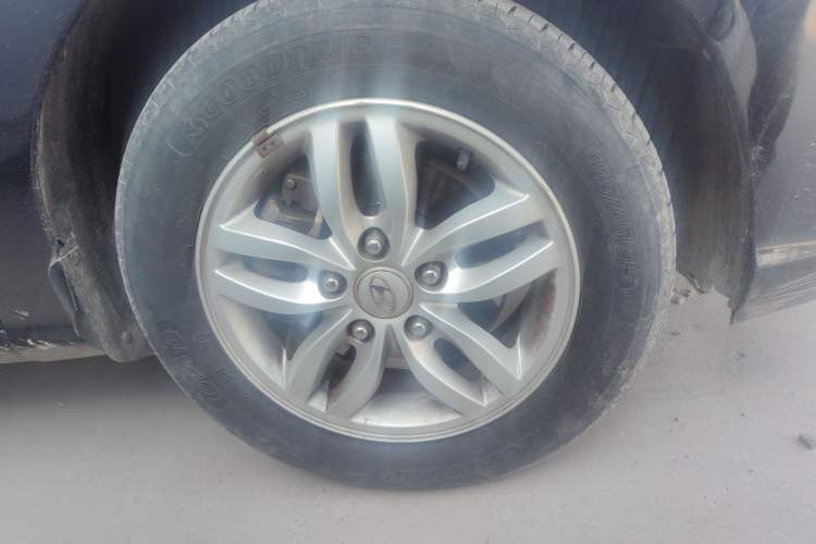 Used Hyundai Celesta 2011 1.6L Manual Comfort Edition
