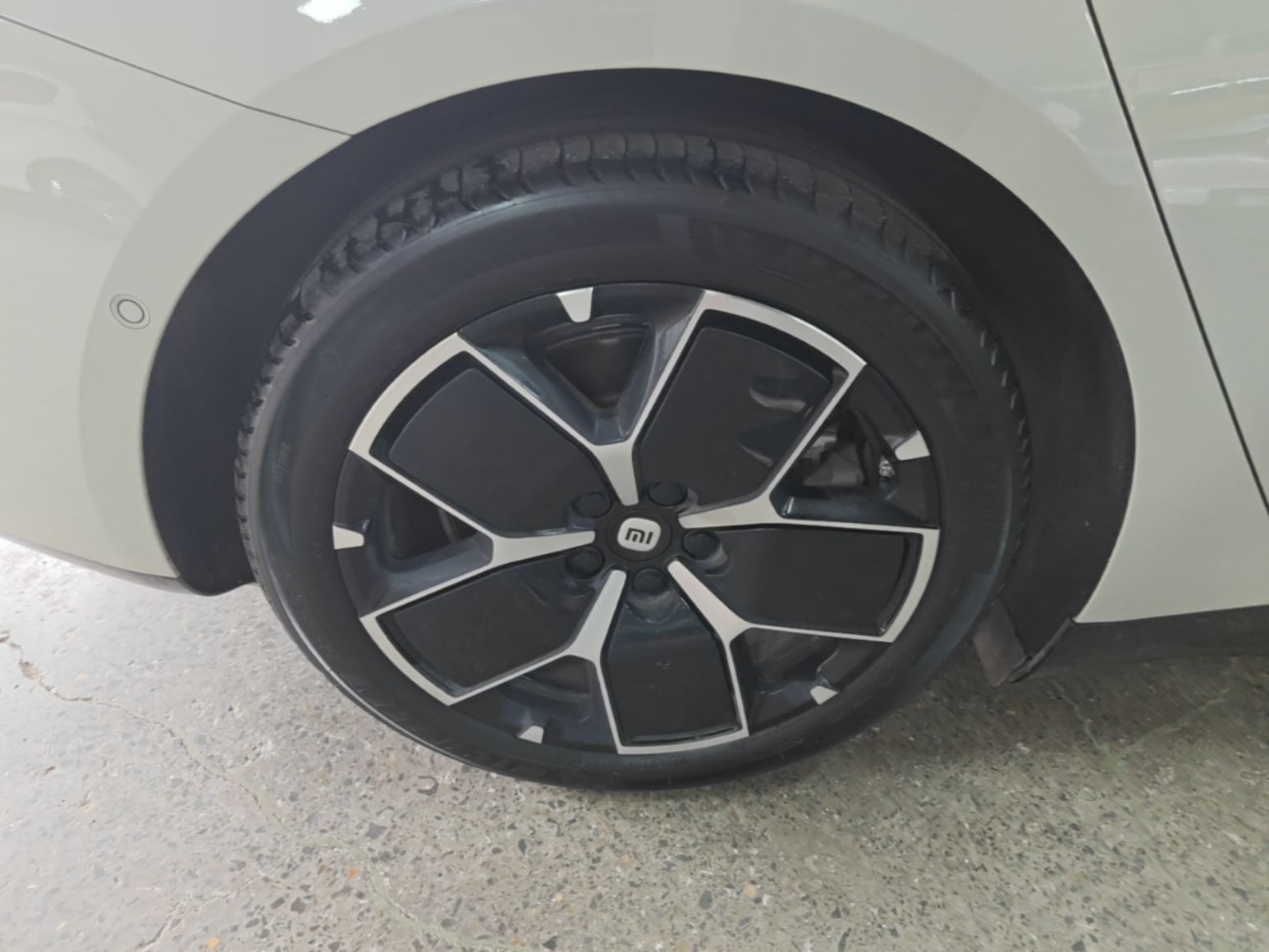 Xiaomi Auto SU7 2024 Rear-Drive Long-Range Intelligent Driving Version — снимка 11