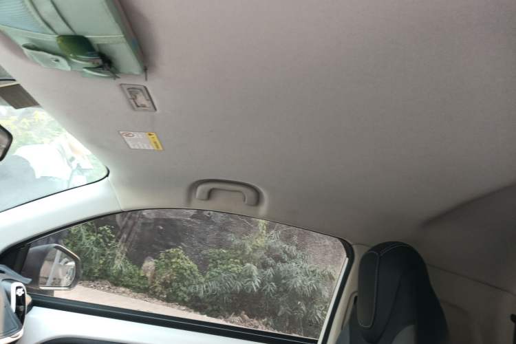 Used Roewe Clever 2022 311km QiQi BoBo Edition
