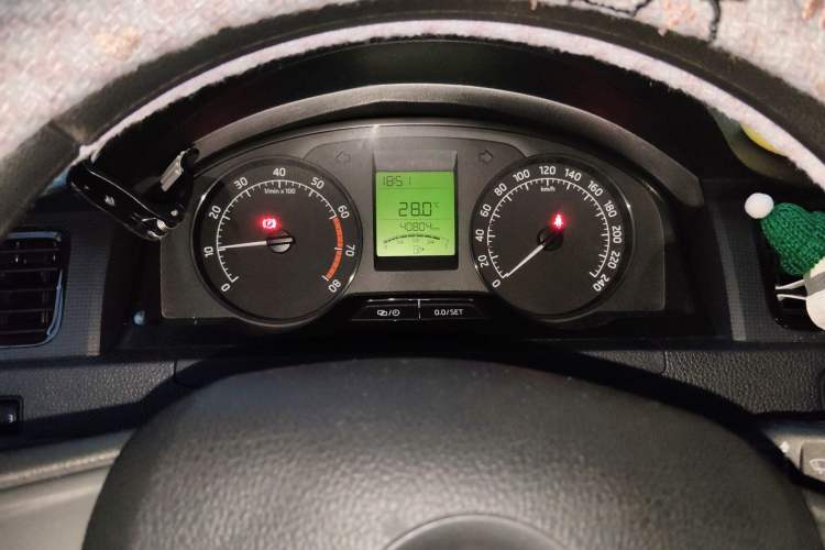 Used Skoda Rapid 2016 1.4L Manual Front-Wheel Drive Model Instrument Cluster