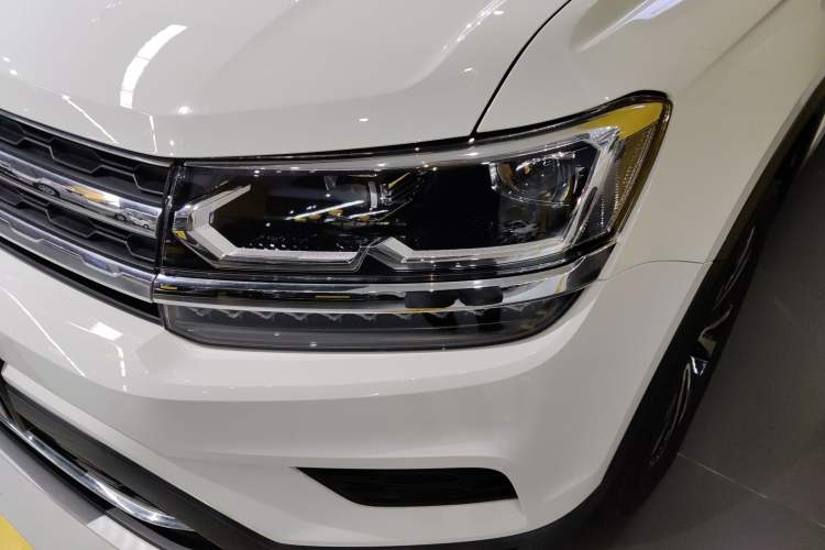 Used Volkswagen Tharu 2021 330TSI All-Wheel Drive Luxury PLUS Version