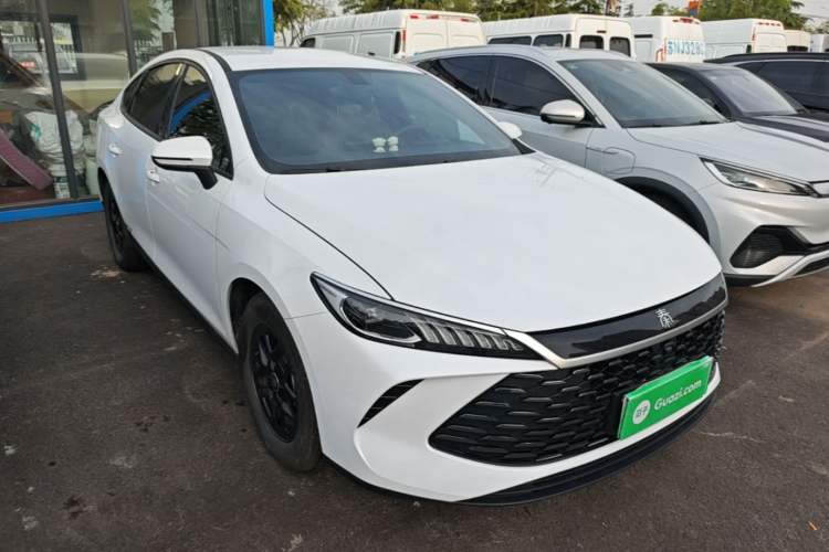 Used BYD Qin PLUS 2025 DM-i Smart Drive 55KM Leading Model
