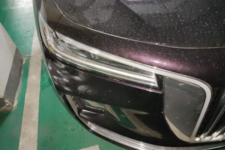 Used Hongqi H9 2020 2.0T Smart Connect Flagship Edition Right Front Headlight