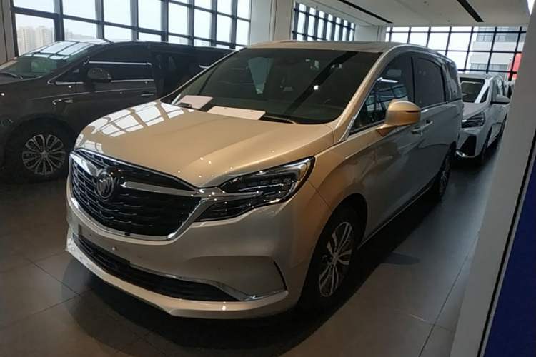 Used Buick GL8 2021 ES Land Cruiser 653T Luxury Edition