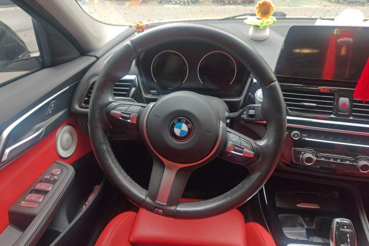 Used BMW 1 Series 2021 Restyled 125i M Sport Night Edition Steering Wheel