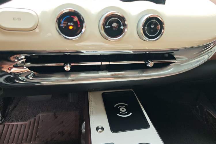 Used Wuling Bingo 2024 333 km Lingxi Connected Version