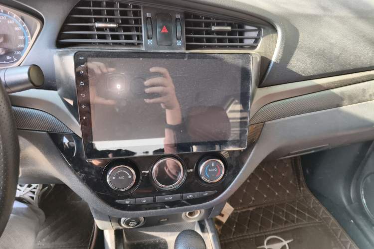 Used Haima M6 2017 1.5T CVT Luxury Model