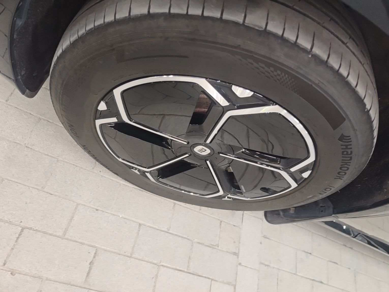 Xiaomi Auto YU7 2025 Ultra-Long Range Rear-Wheel Drive Version — снимка 10
