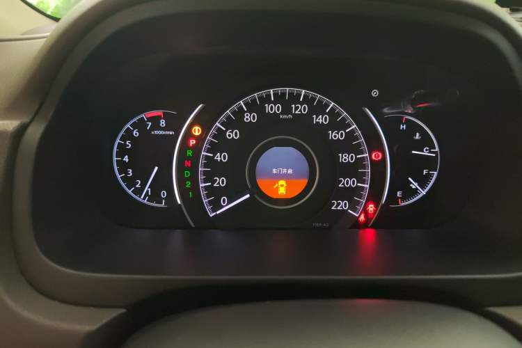 Used Honda CR-V 2013 2.4L four-wheel drive luxury version Instrument Cluster