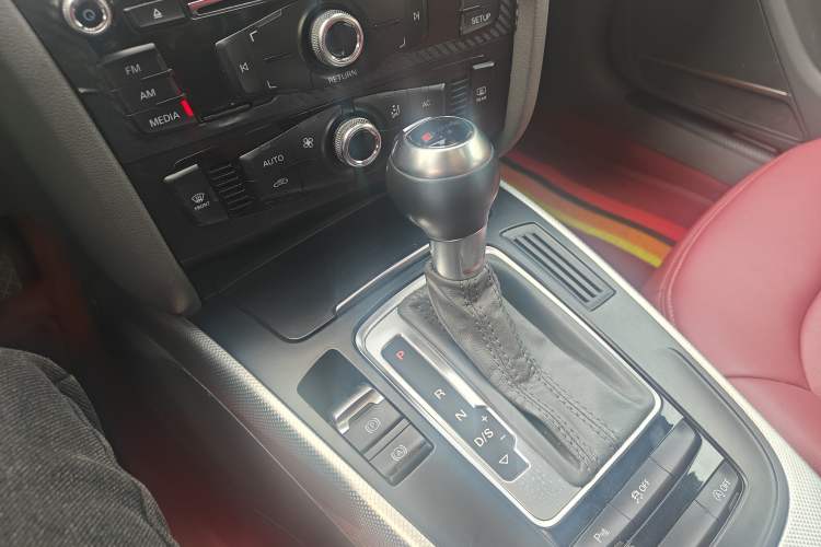 Used Audi A4L 2013 35 TFSI Automatic Standard Model