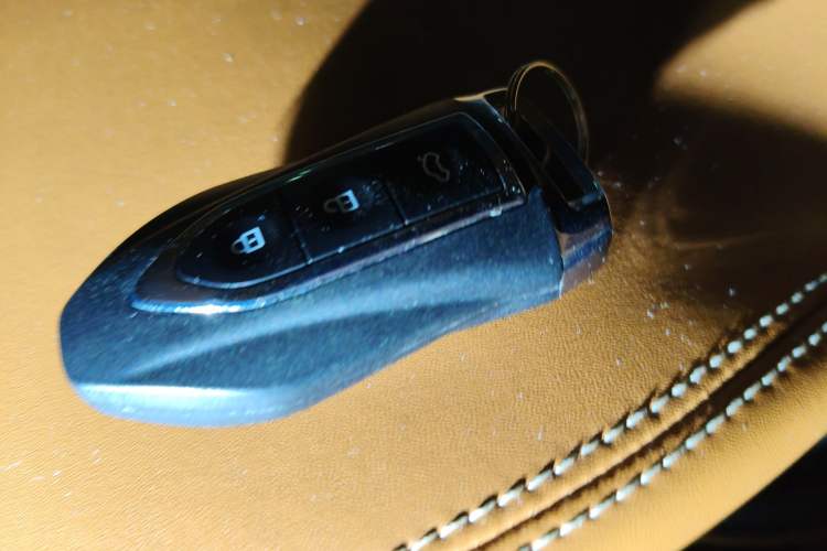 Used Zotye T300 2017 1.5T CVT Luxury Model Vehicle Key