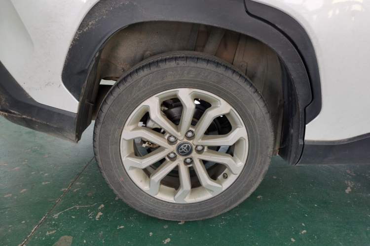 Used Toyota FRONTLANDER 2023 2.0L CVT Elite Edition