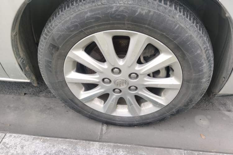 Used Buick GL8 2011 3.0L XT Luxury Business Flagship Edition
