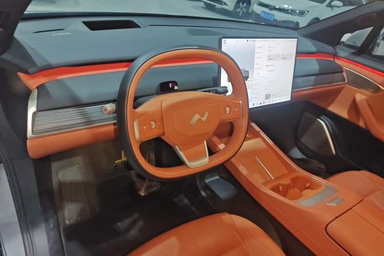 Used ONVO L60 2024 60 kWh Rear-Drive Version