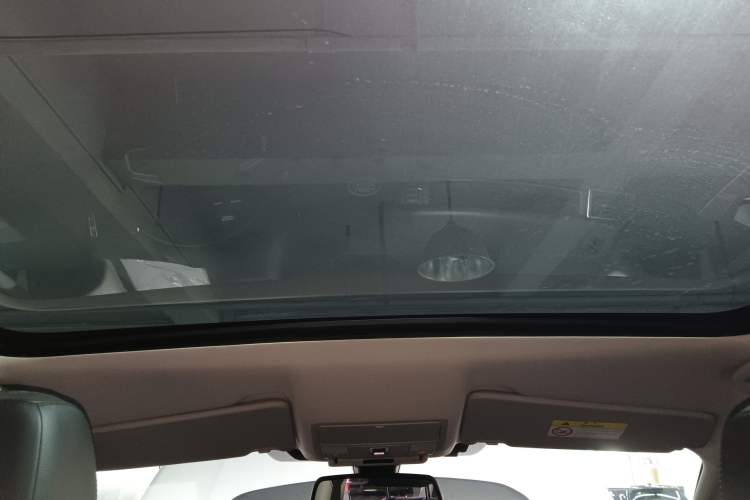 Used Land Rover Discovery Sport 2018 200 PS PURE Edition