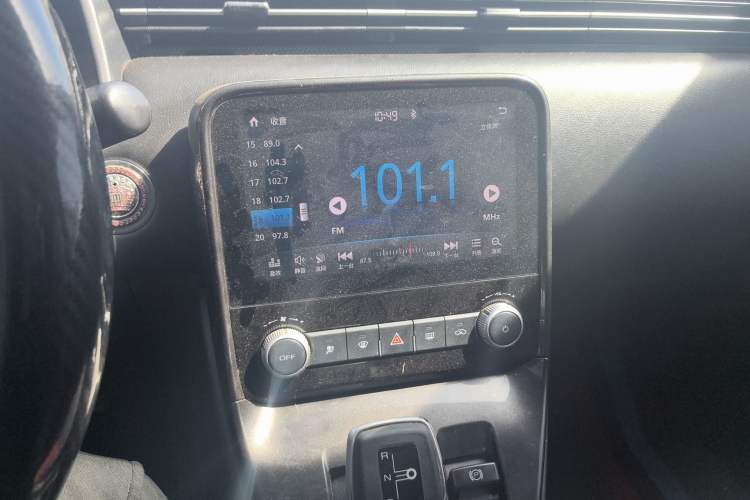 Used ORA iQ 2018 High-Range Version Smart Connectivity Model
