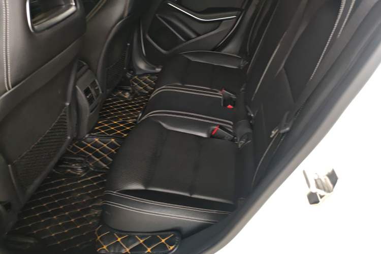 Used Mercedes-Benz GLA 2016 GLA 200 Fashion Model
