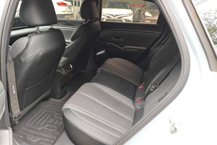 Used BYD Qin L 2024 DM-i 80KM Leading Model
