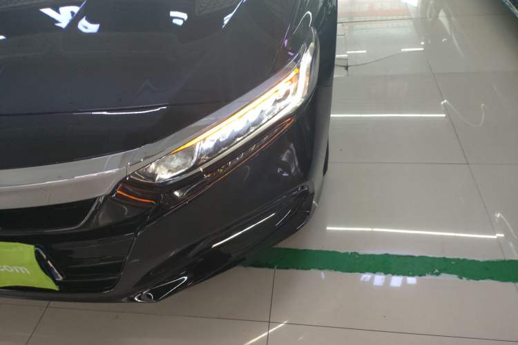 Used Honda Accord 2018 260TURBO Elite Edition China V Left Front Headlight