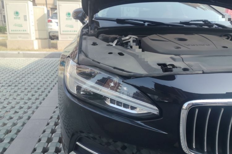 Used Volvo S90 2020 T4 SmartDrive Luxury Edition Right Front Headlight