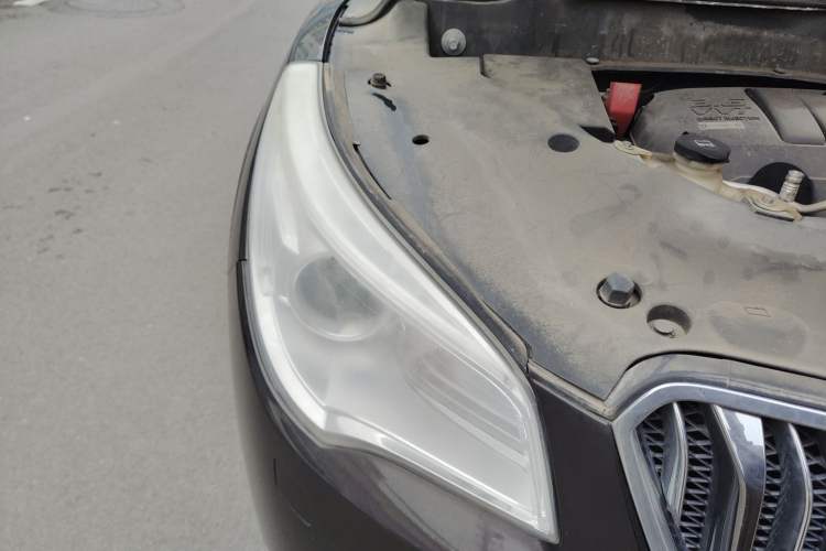 Used Buick Enclave 2014 3.6L Two-Wheel Drive Elite Comfort Version