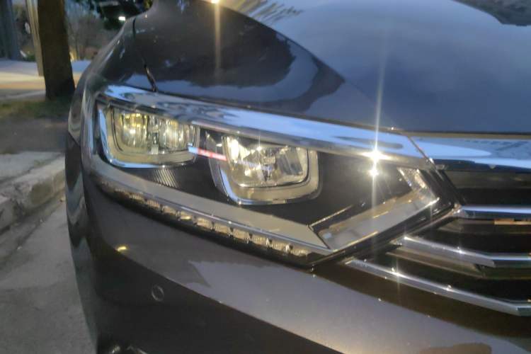 Used Volkswagen Variant 2018 380TSI Two-Wheel Drive Comfort Edition