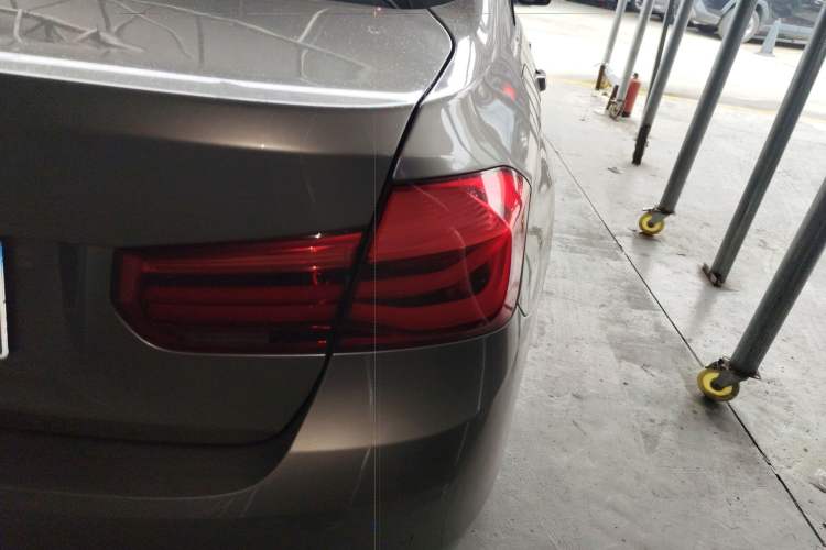 Used BMW 3 Series 2017 320Li Fashion Model
