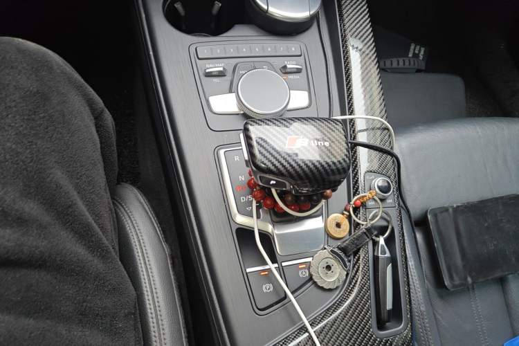 Used Audi A4 2017 45 TFSI allroad quattro Sport model Gear Lever