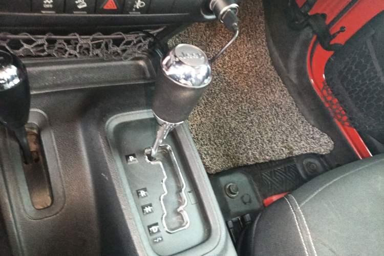 Used Jeep Wrangler 2015 2.8TD Sahara Four-Door Comfort Edition