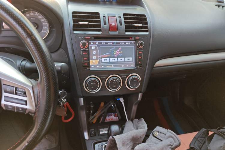 Used Subaru Forester 2013 2.5i Automatic Luxury Edition Audio And AC Panel