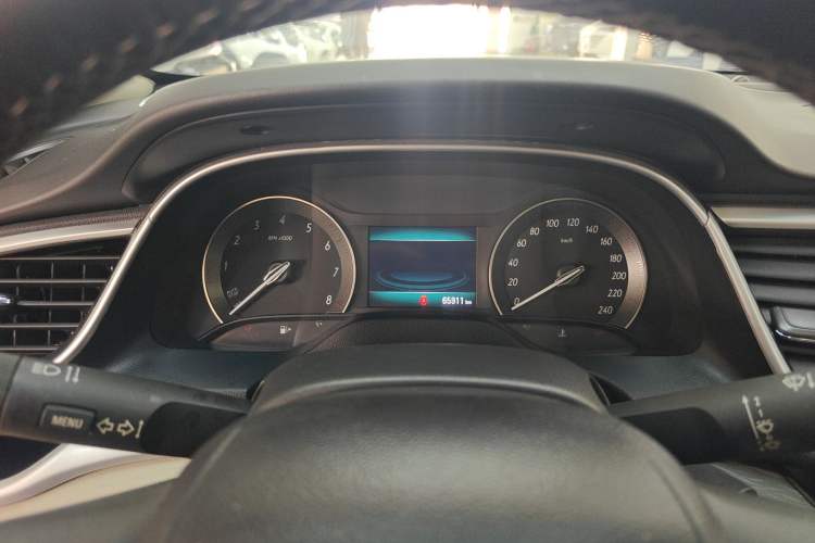 Used Buick GT 2018 15T Manual Elite Version China V Standard
