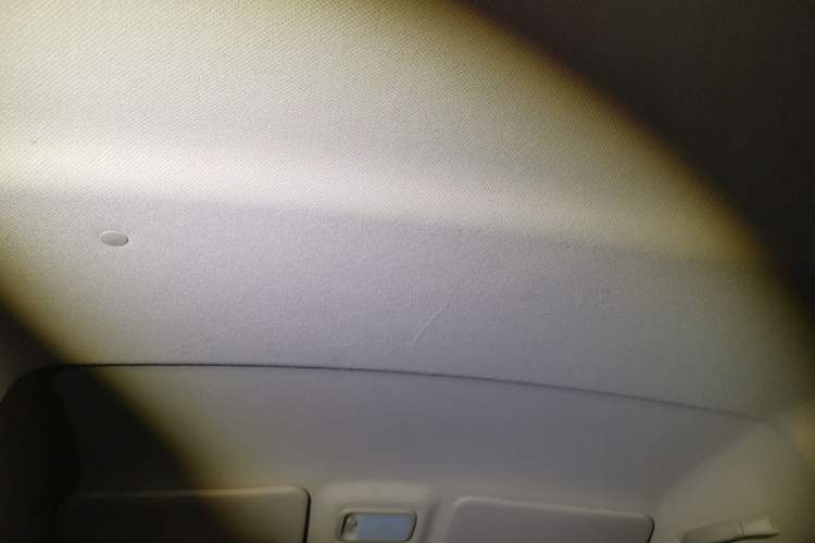 Used Wuling Rongguang S 2021 1.2L Base Model 7-Seater LSI Headliner