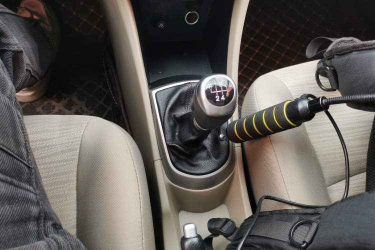 Used Hyundai Verna (older generation) 2014 1.4L Manual Smart GLS Trim